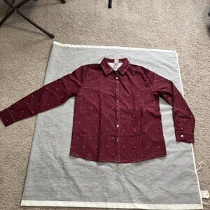 Mens long sleeve shirt in Marron color with print New with out tag.